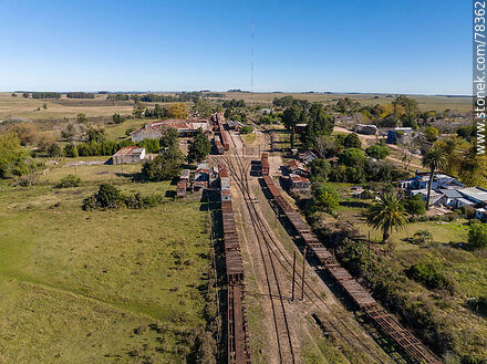 Vista aérea de la estación de trenes de Nico Pérez - Departamento de Florida - URUGUAY. Foto No. 78362