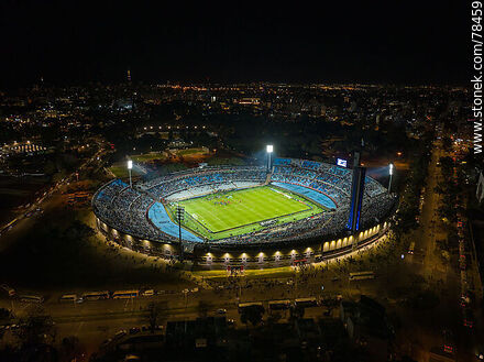 Vista aérea del Estadio Centenario iluminado en la noche - Departamento de Montevideo - URUGUAY. Foto No. 78459