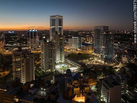Foto aérea del complejo de torres del Buceo y Zona Franca - Departamento de Montevideo - URUGUAY. Foto No. 78973