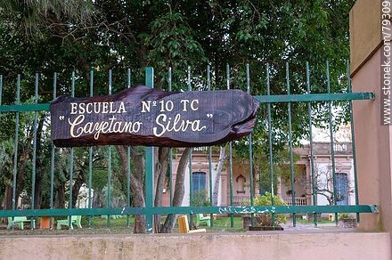 Escuela No. 10 Cayetano Silva - Departamento de Maldonado - URUGUAY. Foto No. 79309