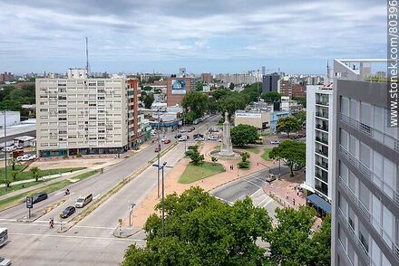 Vista aérea del cruce de las avenidas 8 de Octubre, L. A. de Herrera, Centenario y D. A. Larrañaga en 2019 - Departamento de Montevideo - URUGUAY. Foto No. 80396