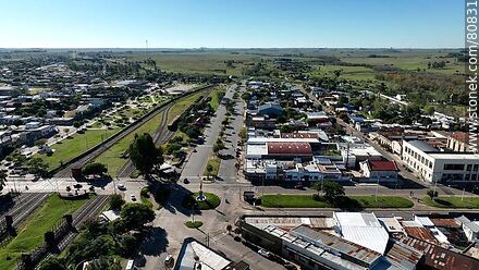 Vista aérea de la estación de trenes - Departamento de Tacuarembó - URUGUAY. Foto No. 80831