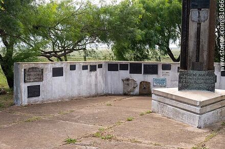 Homenajes a Aparicio Saravia por la batalla de Masoller - Departamento de Rivera - URUGUAY. Foto No. 81066