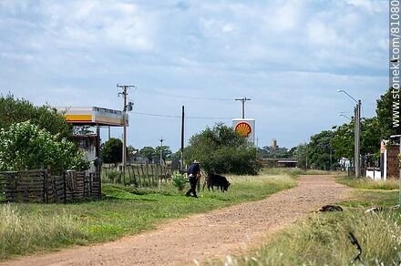 Shell service station in Brazil - Department of Rivera - URUGUAY. Photo #81080