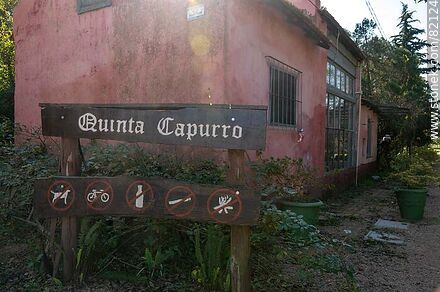 Entrance to Quinta Capurro - Department of Canelones - URUGUAY. Photo #82124