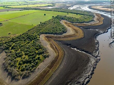 Aerial view of the reduced flow of the Santa Lucia River due to drought in 2023 - Department of Florida - URUGUAY. Photo #82174