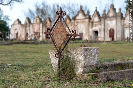Cementerio de Capilla de Farruco - Departamento de Durazno - URUGUAY. Foto No. 82593