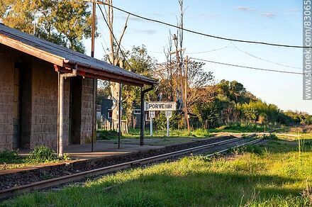 Estación de ferrocarril Porvenir - Departamento de Paysandú - URUGUAY. Foto No. 83065