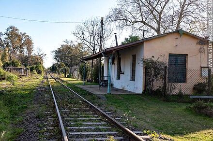 Estación de trenes de Piedras Coloradas - Departamento de Paysandú - URUGUAY. Foto No. 83306