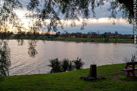 Sunset on the river - Soriano - URUGUAY. Photo #83439