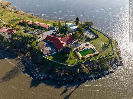 Aerial view of the peninsula where the Parador is located. - Soriano - URUGUAY. Photo #83481