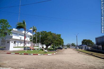Prefectura de Bella Unión - Departamento de Artigas - URUGUAY. Foto No. 83797