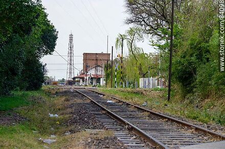 Rieles a la estación de trenes de Paysandú - Departamento de Paysandú - URUGUAY. Foto No. 84098