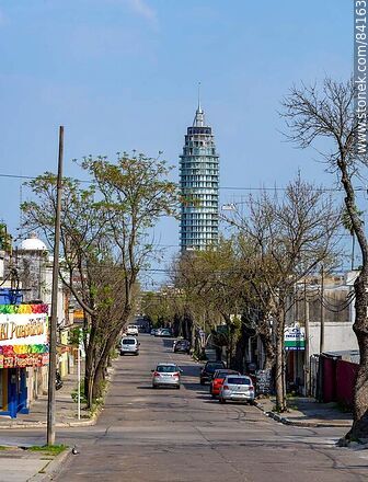 Torre de la Defensa desde la calle Florida - Departamento de Paysandú - URUGUAY. Foto No. 84163