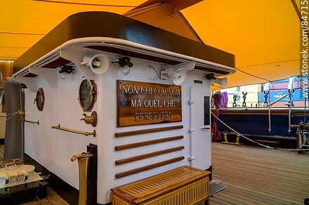 Cubierta del buque escuela y velero italiano Amerigo Vespucci - Departamento de Montevideo - URUGUAY. Foto No. 84715