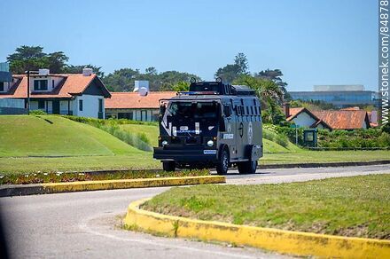 Republican Guard Mobile - Punta del Este and its near resorts - URUGUAY. Photo #84878