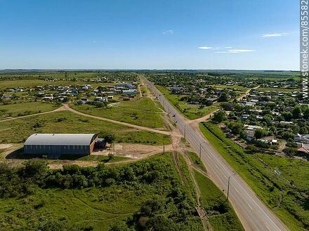 Vista aérea de la ruta 3 al norte de Bella Unión - Departamento de Artigas - URUGUAY. Foto No. 85582