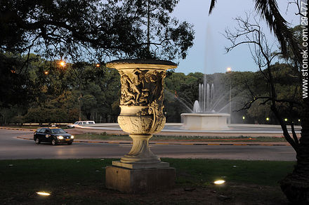 Fountain in Parque Batlle. Ricaldoni Ave. - Department of Montevideo - URUGUAY. Photo #29477