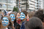 Recibimiento de la Selección Uruguaya de Fútbol en la rambla de Pocitos de Montevideo el 13 de Julio de 2010.  Franjas celestes - Foto #37984