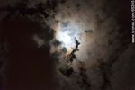 Luna detrás del cielo nuboso - Foto #65335