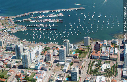  - Punta del Este y balnearios cercanos - URUGUAY. Foto No. 8455