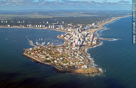 - Punta del Este y balnearios cercanos - URUGUAY. Foto No. 8371