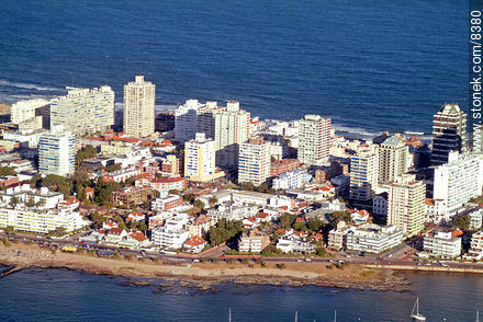  - Punta del Este y balnearios cercanos - URUGUAY. Foto No. 8380