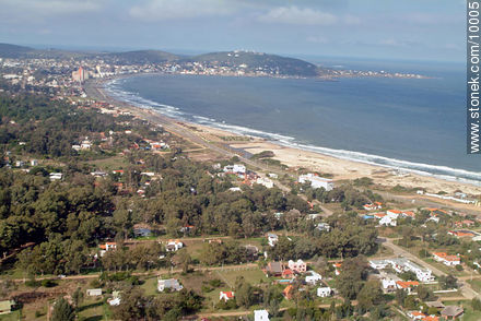 Playa Grande. Piriápolis. - Departamento de Maldonado - URUGUAY. Foto No. 10005