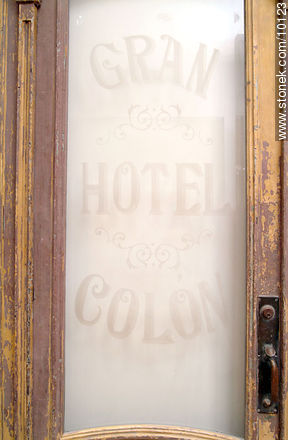 Vidrio puerta cancel Hotel Colón -  - IMÁGENES VARIAS. Foto No. 10123