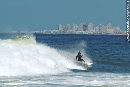  - Punta del Este y balnearios cercanos - URUGUAY. Foto No. 13281