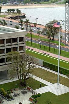 Embajada de los Estados Unidos de América - Departamento de Montevideo - URUGUAY. Foto No. 6740
