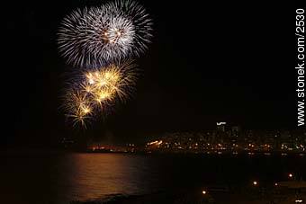 Fireworks, dec, 2003. - Department of Montevideo - URUGUAY. Photo #2530