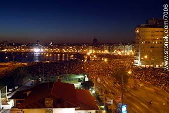 Nocturnal aerial view of Pocitos - Department of Montevideo - URUGUAY. Photo #7006