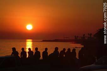 Sunset at Ramirez beach - Department of Montevideo - URUGUAY. Photo #7025