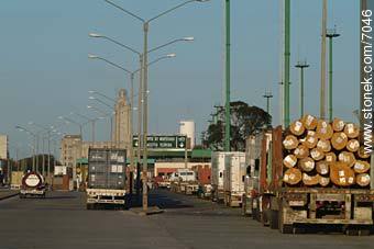 Trucks line - Department of Montevideo - URUGUAY. Photo #7046