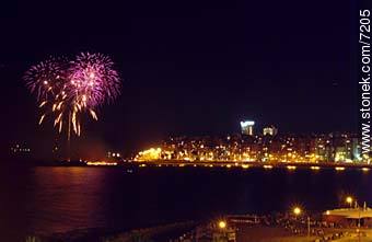 Fireworks in Pocitos - Department of Montevideo - URUGUAY. Photo #7205