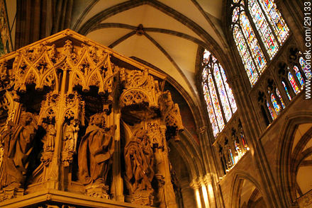 Inside the Cathedral of Strasbourg - Region of Alsace - FRANCE. Photo #29133