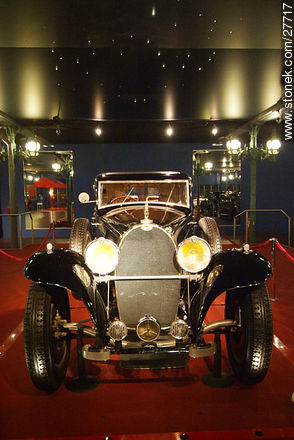 Bugatti Limousine Type 41, 1933 - Region of Alsace - FRANCE. Foto No. 27717
