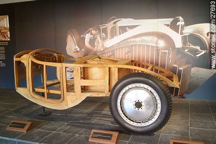 Bugatti Royale Esders. Estructura de madera. - Región de Alsacia - FRANCIA. Foto No. 27693