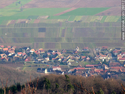 Vista aérea desde el Castillo Haut-Koenigsbourg. Saint-Hippolyte. - Región de Alsacia - FRANCIA. Foto No. 28012