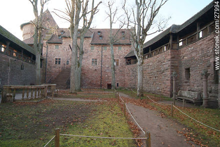 Haut-Koenigsbourg castle - Region of Alsace - FRANCE. Foto No. 27994