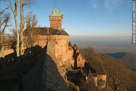 Castillo Haut-Koenigsbourg. Vista desde las ventanas altas. - Región de Alsacia - FRANCIA. Foto No. 28001