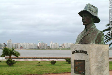 Santos Dumont en Trouville - Departamento de Montevideo - URUGUAY. Foto No. 12375