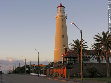 Lighthouse of Punta del Este - Punta del Este and its near resorts - URUGUAY. Photo #17112