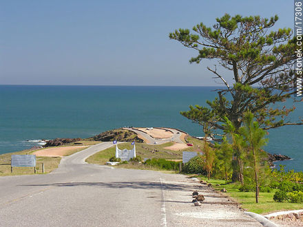 Punta Ballena - Punta del Este y balnearios cercanos - URUGUAY. Foto No. 17306