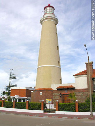 Lighthouse of Punta del Este - Punta del Este and its near resorts - URUGUAY. Photo #18095