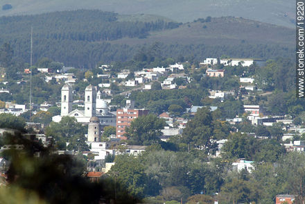 Ciudad de Minas vista desde el cerro Verdún - Departamento de Lavalleja - URUGUAY. Foto No. 19220