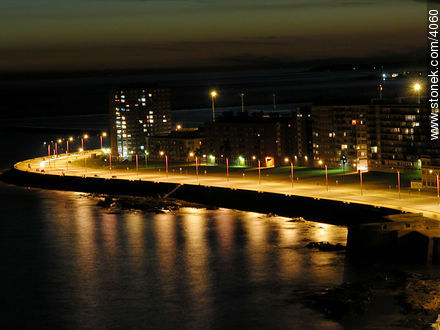 View of Rambla Sur (south promenade) - Department of Montevideo - URUGUAY. Foto No. 4060