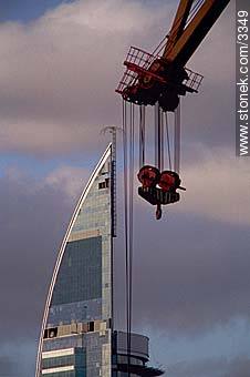 Cúspide de la Torre de las Comunicaciones. - Departamento de Montevideo - URUGUAY. Foto No. 3349