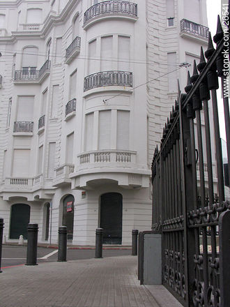 Plaza Zabala - Departamento de Montevideo - URUGUAY. Foto No. 26541